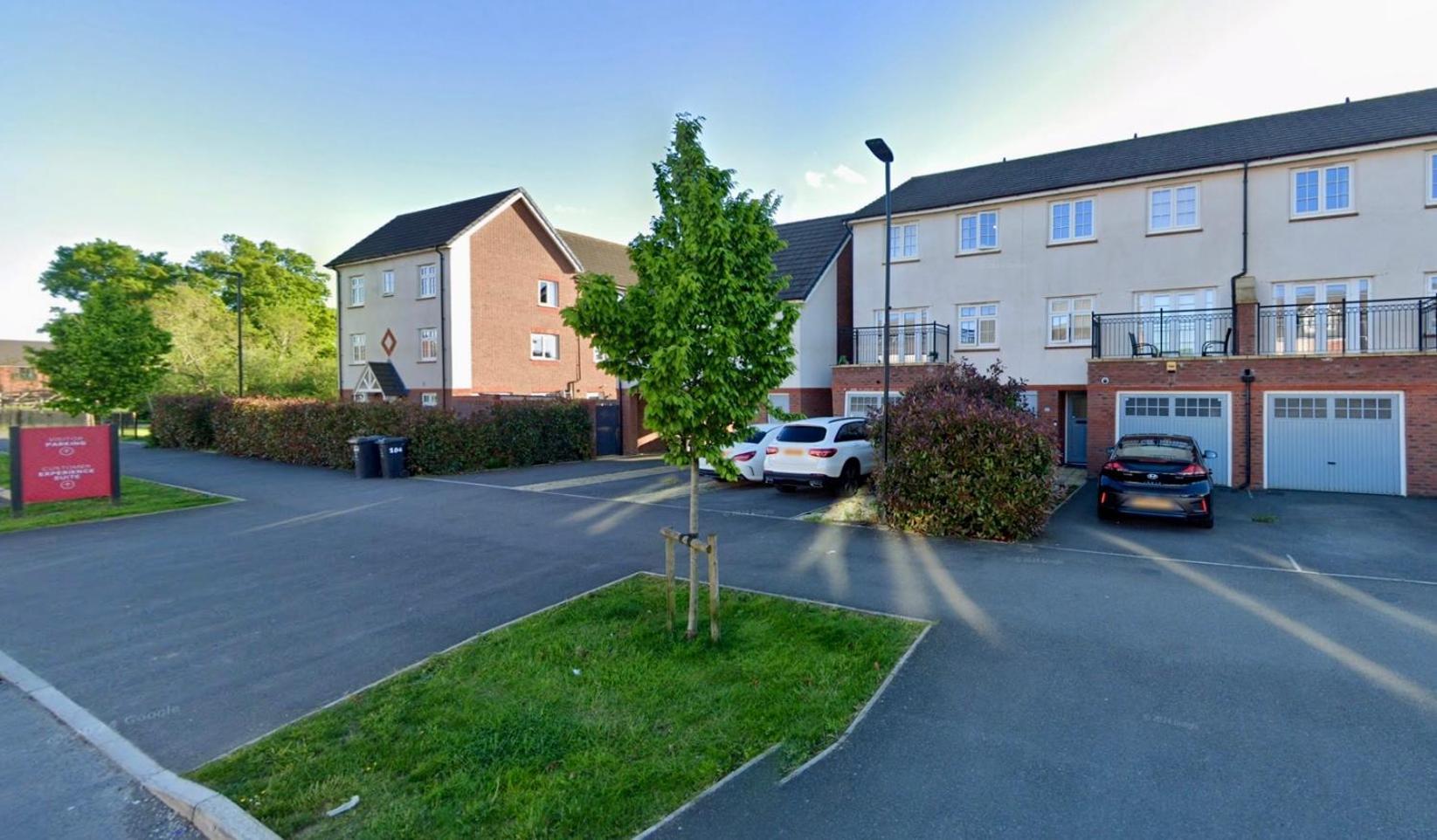 Large Double Room & Private Ensuite Bathroom, Badbury Park, Swindon, Near Great Western Hospital Buitenkant foto
